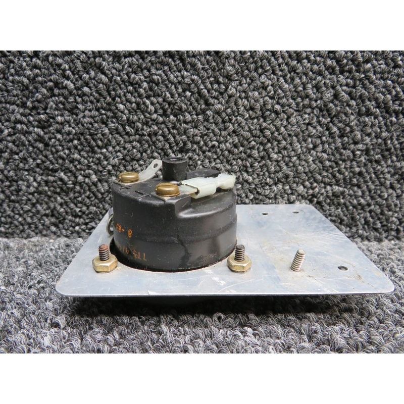 773 Datcon Elapsed Time Hour Indicator with Mount (Hours: 271.6)