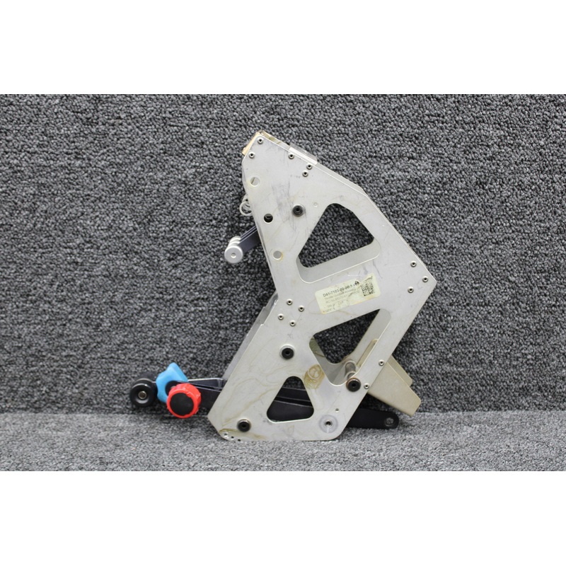 D41-7103-00-00-1-WIP Diamond DA40-180 Throttle Control Quadrant with Levers