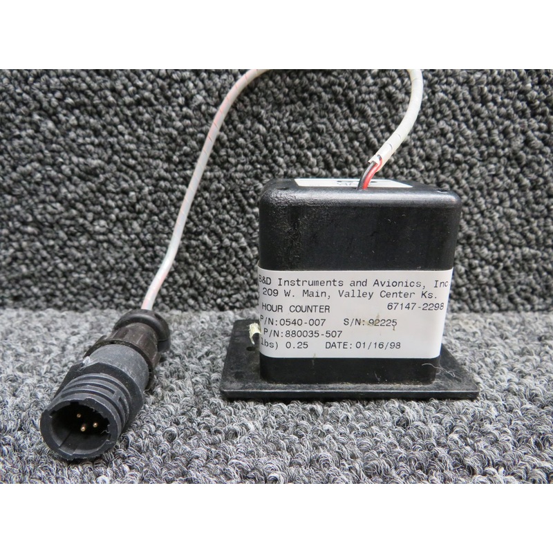 0540-007 (Alt: 880035-507) B and D Instruments Hour Indicator (Hours: 673.5)