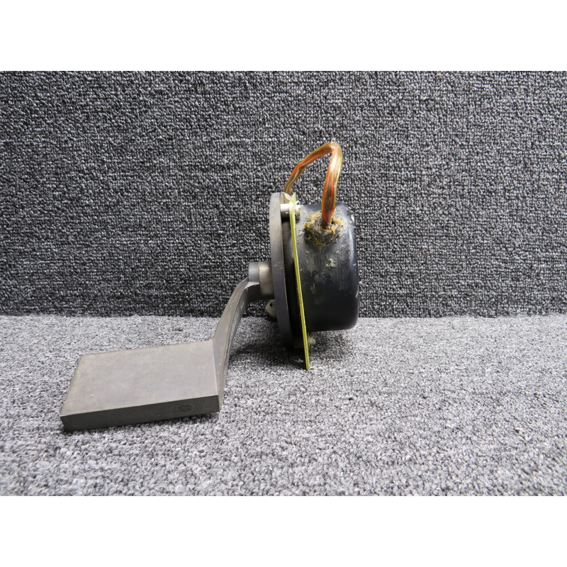 1-4712-9 Howard Angle of Attack Transducer with Square Mount