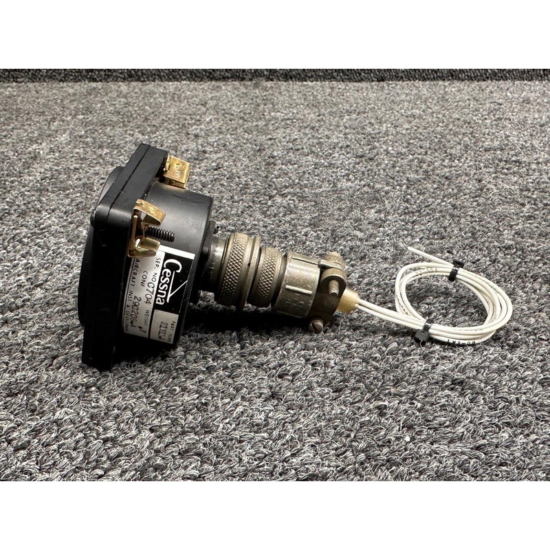 29C208-4 (Alt: S1311-4) Aircraft Instruments Carburetor Temperature Indicator