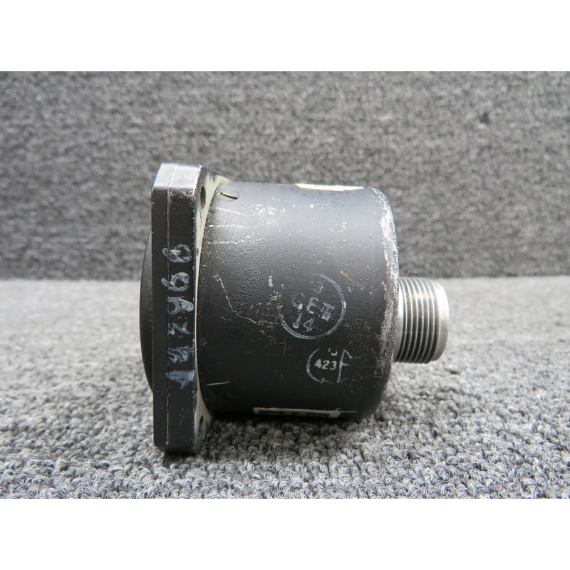 CM2646L3 Aircraft Instruments Dual Auxiliary Fuel Indicator (Scratched Casing)