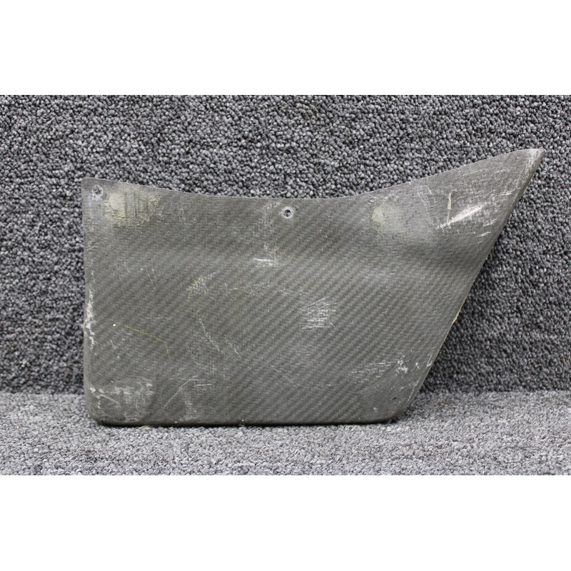 DA4-2583-66-00X01 Diamond DA40-180 Rudder Cable Cover Pocket RH (Aftermarket)