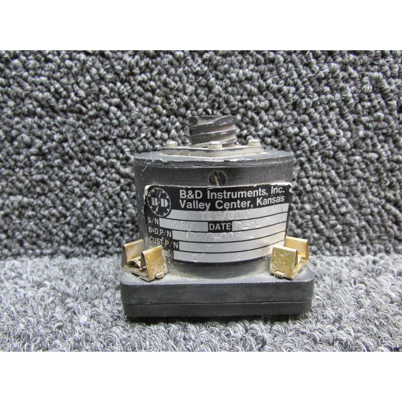 0227-005 B and D Instruments Dual CDT-TIT Indicator