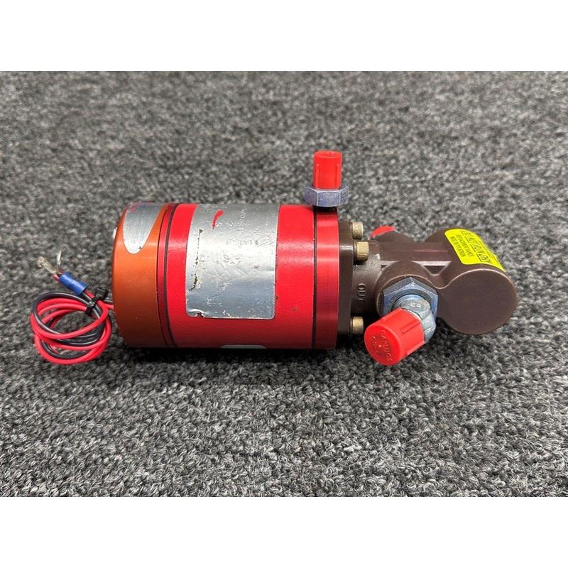 1500-00-31 Dukes Boost Fuel Pump Assembly (Volts: 28)