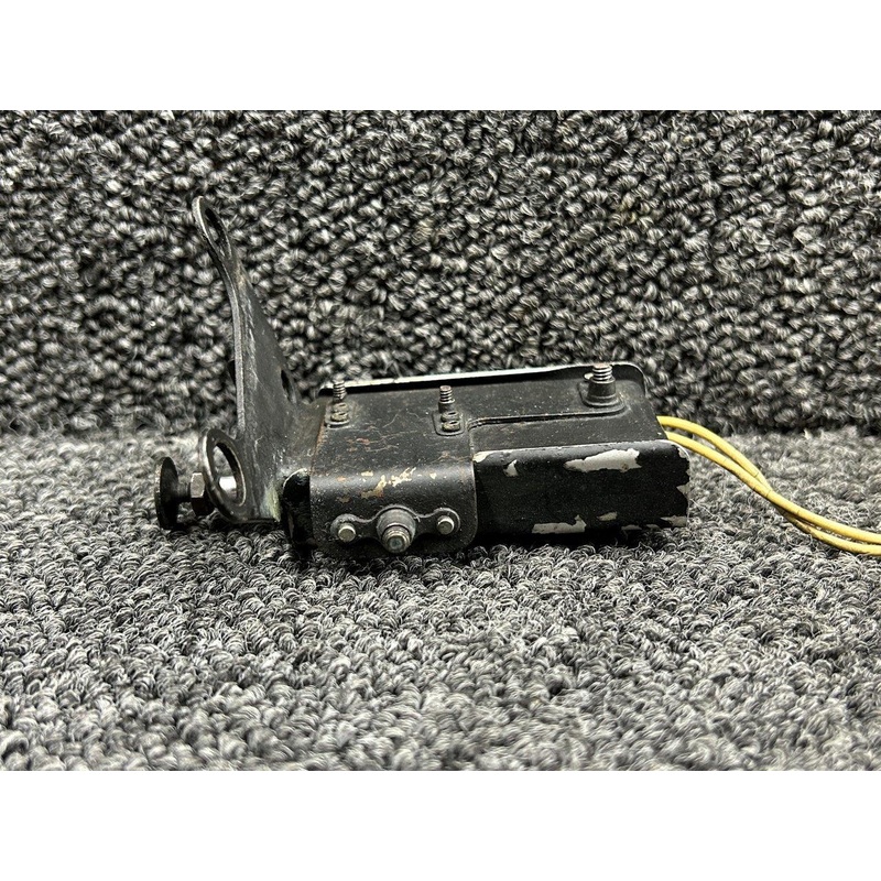 51059-002 Pratt and Whitney PT6A-28 Propeller Electric De-Ice Switch Assembly