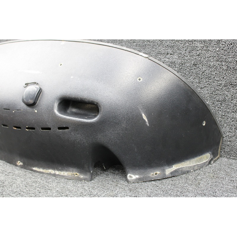 D4-01-00FRP Diamond DA40-180 Glareshield Assembly