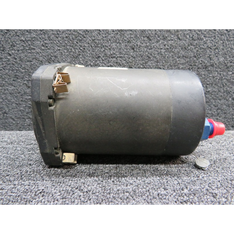 SLZ9068 Teledyne D6WB Inertial-Lead Vertical Speed Indicator (Worn)
