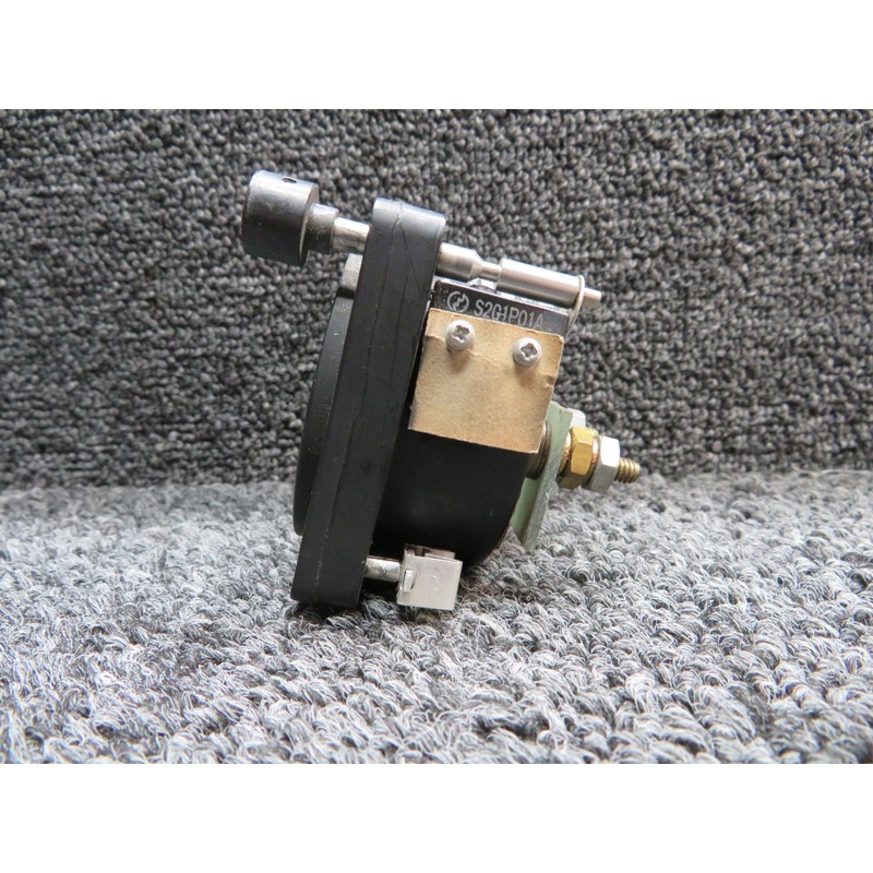 12-2005-2 Aircraft Dual Voltmeter, Ammeter Indicator (Cracked Face)
