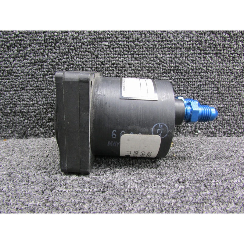 MD132-3 (Alt: 129-380008-3) Mid-Continent Vacuum Gauge Indicator