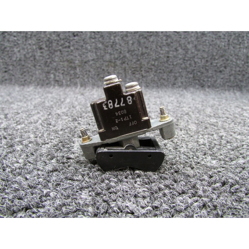 1TP1-2 (Alt: 587-783) UND Lab Inc Ignition Rocker Switch