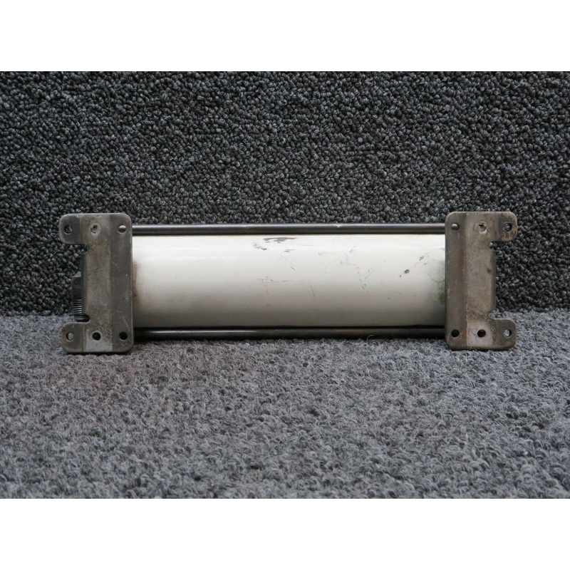 8907-006 (Use: 0850465-16) Woodward Accumulator Assembly