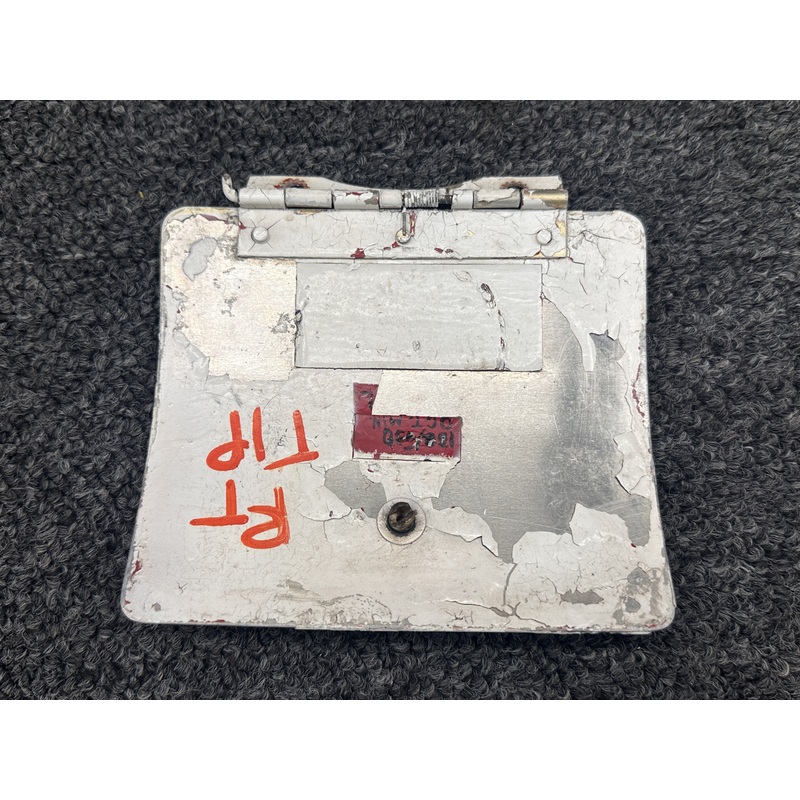 Piper PA30 Brittain Industries Tip Tank Fuel Door Assembly RH