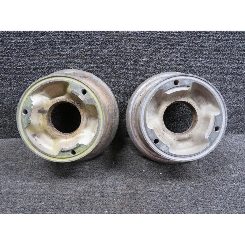 954268 (Alt: 95-300001-67) Goodyear 6.00-6 Wheel Assembly (No Bearings, Worn)