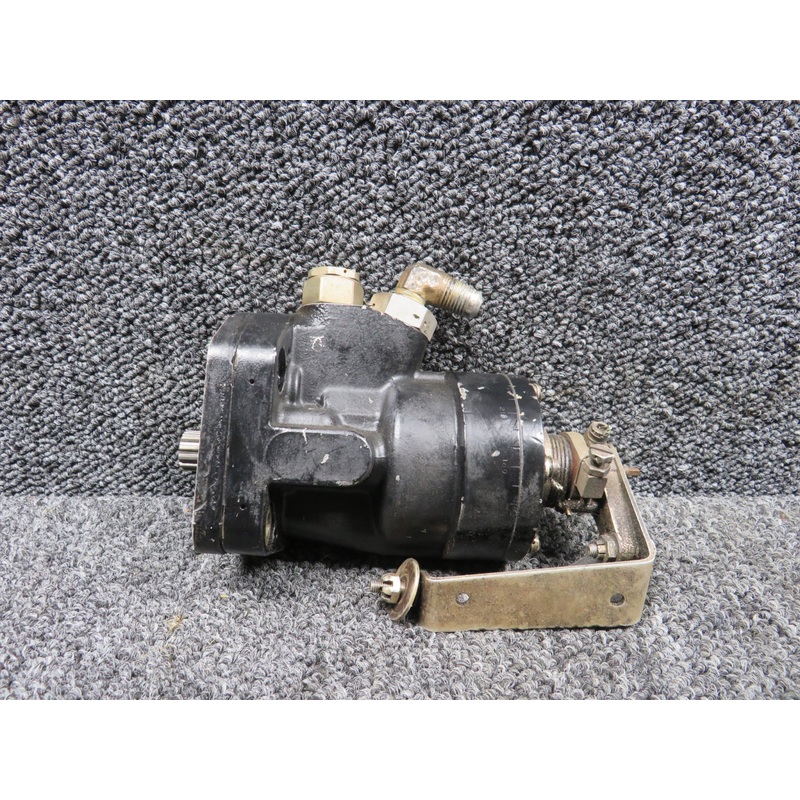 D2104390 Woodward Propeller Governor