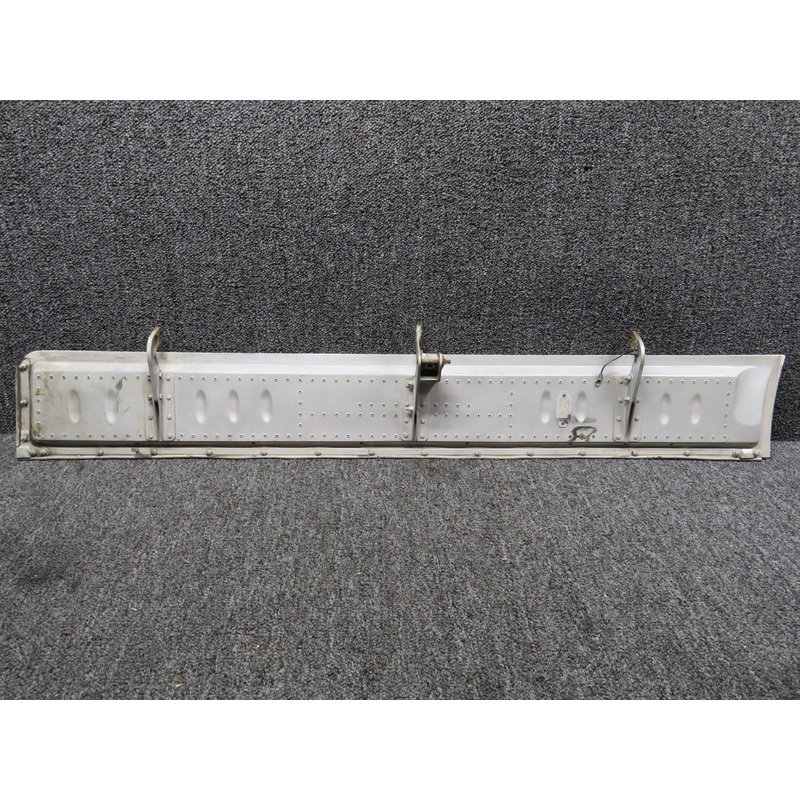 F10A291-001 Dassault Falcon 10 Nose Landing Gear Door Assembly LH