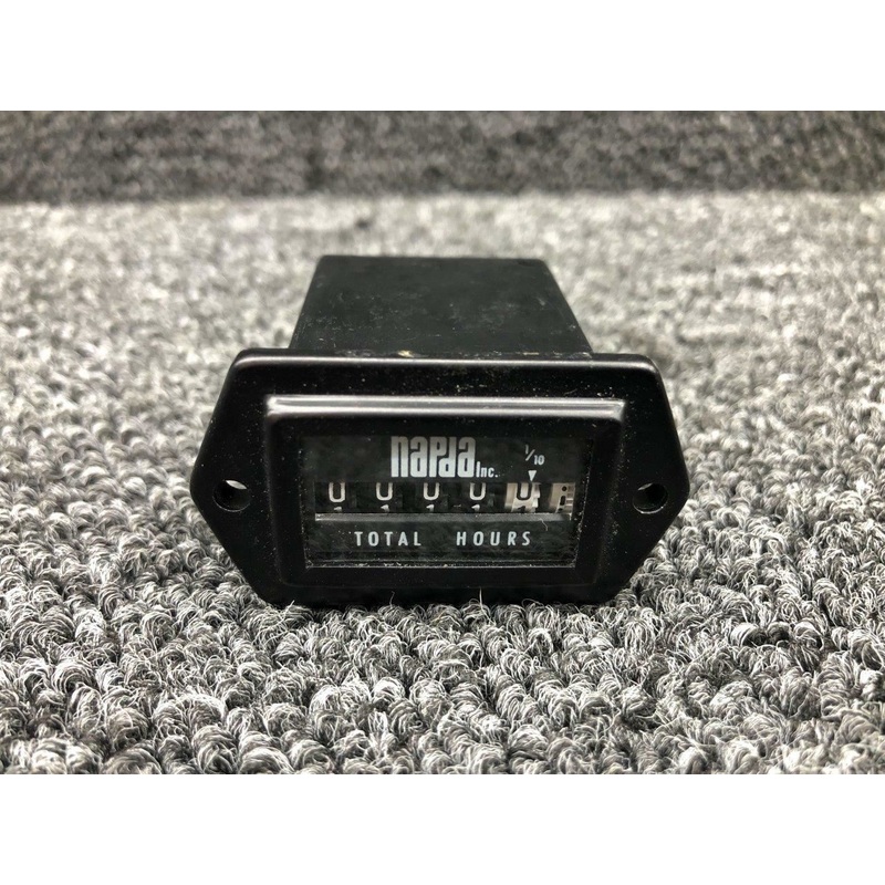15124 Napda Hobbs Hour Meter Indicator (Volts: 4-40) (NEW OLD STOCK)