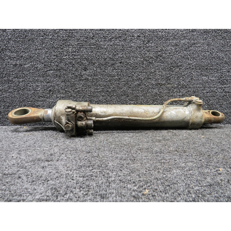 AIR45404 Lockheed Precision Nose Gear Retraction Jack (Rusted)