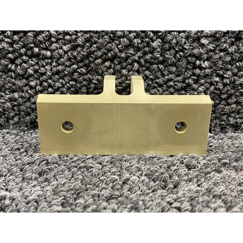 100-171-4102 Kodiak 100 Cowl Hinge Receiver LH, RH