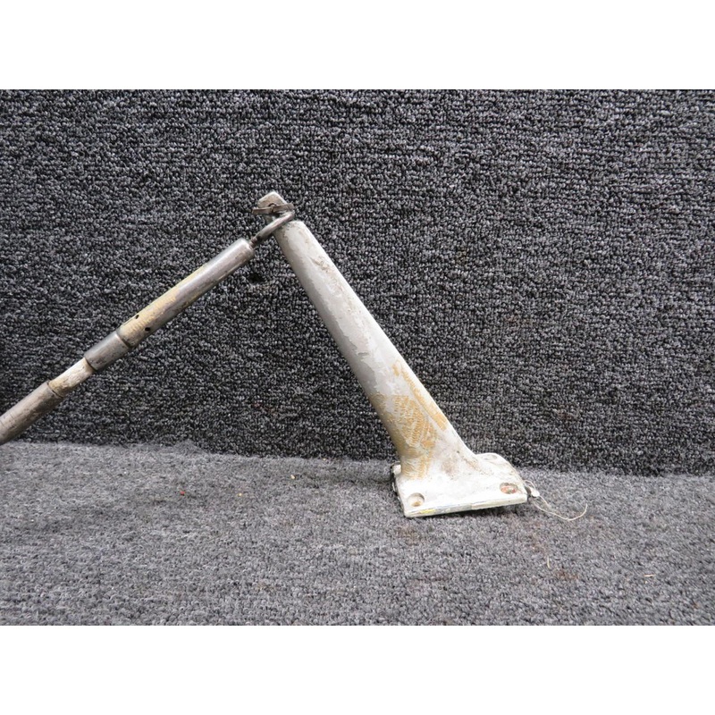 35ARM300-80S Dayton Grainger Antennas with Tension Unit (Chipped) (Core)