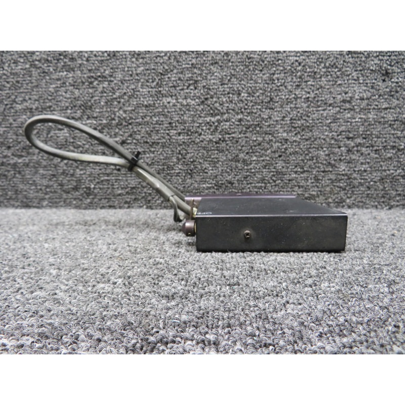 SLZ9374-C (Alt: 1-4719-1) Teledyne Avionics Angle of Attack Indexer (28V)