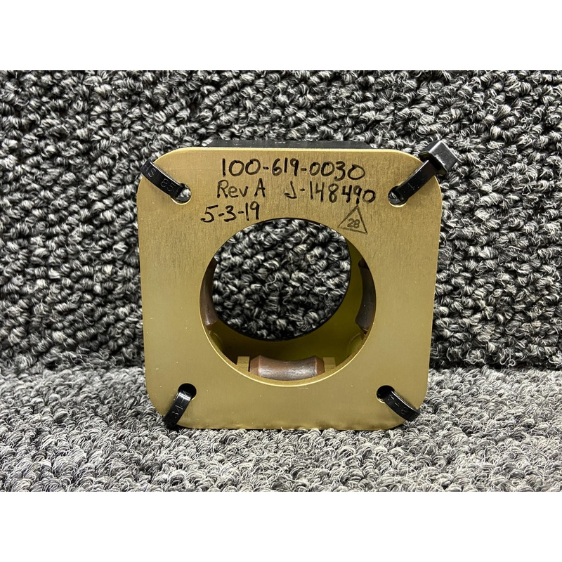 100-619-0032, 100-619-0031 Kodiak Control Column Roller LH, RH w Plate & Cover