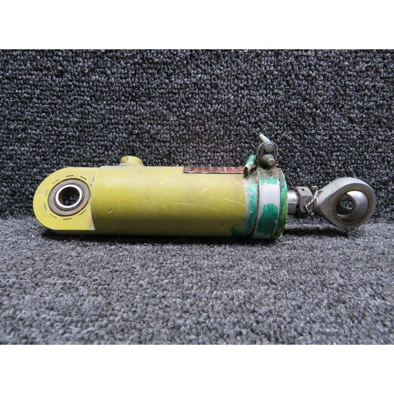 310440 Houdaille Shock Mount with Green Repairable Tag (Core)