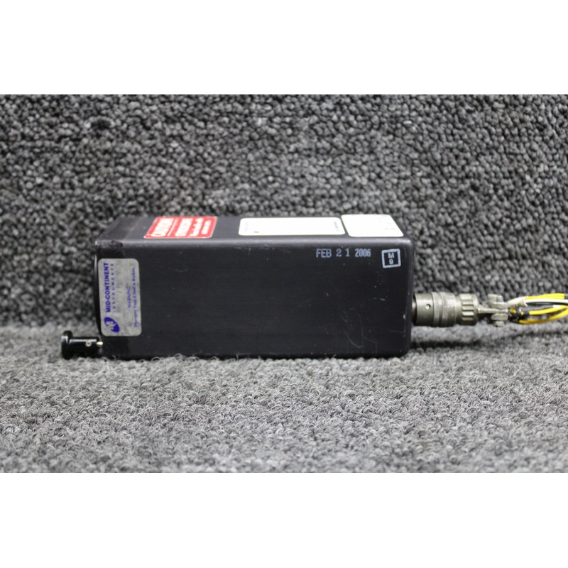 4200-10 Mid-Continent Attitude Indicator (Lighted) (Volts: 11-32)