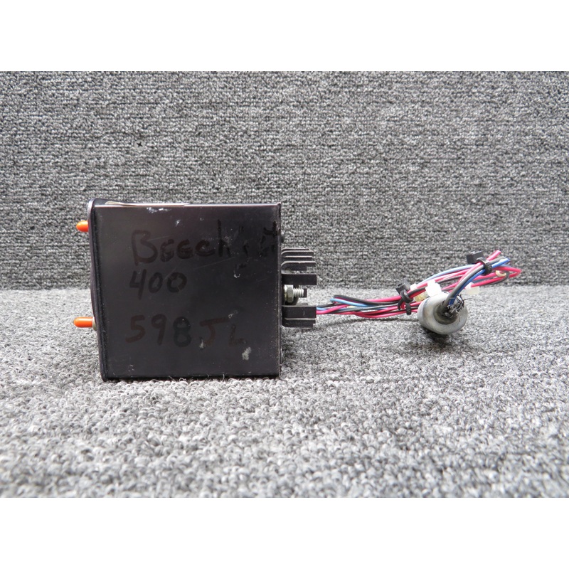 811B Davtron Digital Clock Indicator