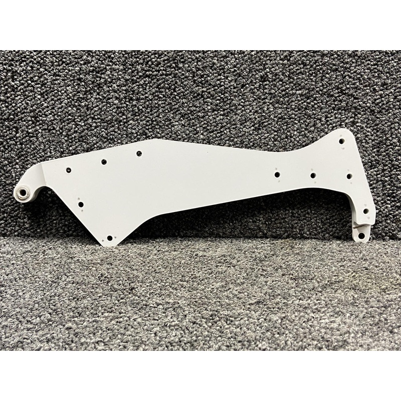 100-172-2310-D01 Kodiak 100 FOD Door Inertial Separator Override Actuator Sector