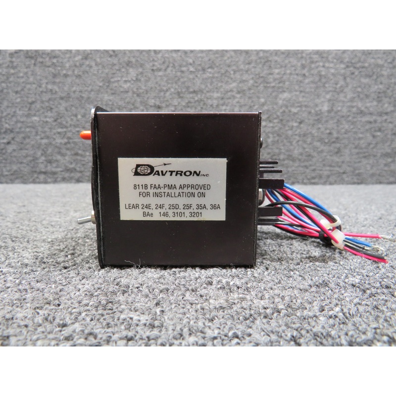 811B Davtron Inc Digital Clock Indicator (Core)