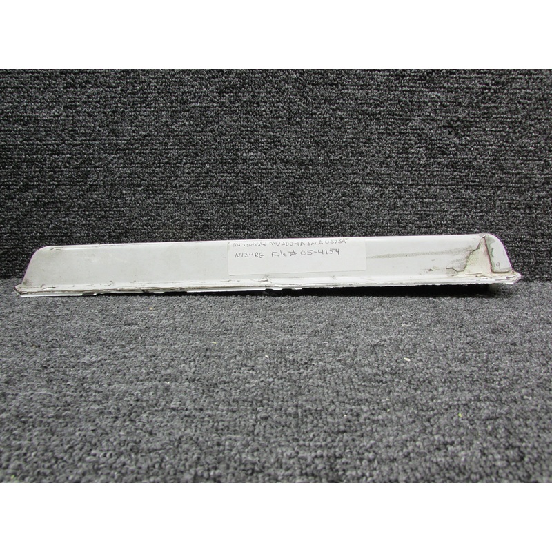 DMN27-3 Dorne and Margolin Antenna (Chipped Paint)