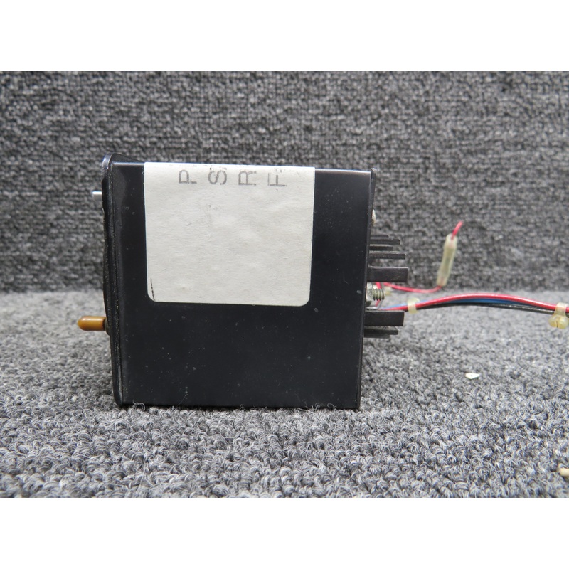 M811B Davtron Digital Clock Indicator (Cracked Screen)