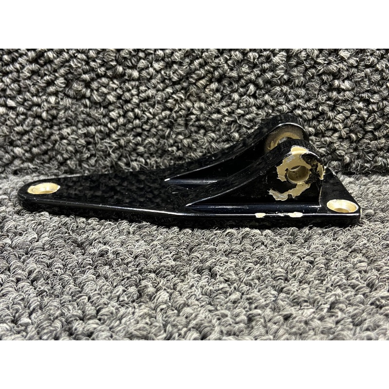 100-260-1010-01 Kodiak 100 Upper, Lower Forward Crew Door Hinge LH, RH