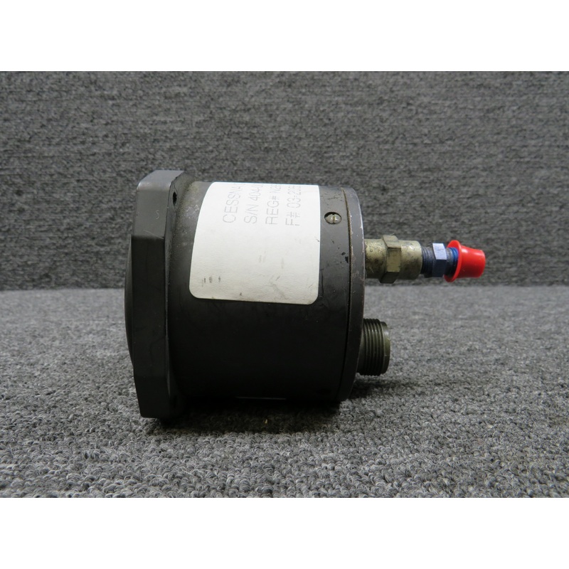 18C452-1 (Alt: C662019-0101) A.I.D Tri Engine Oil Indicator