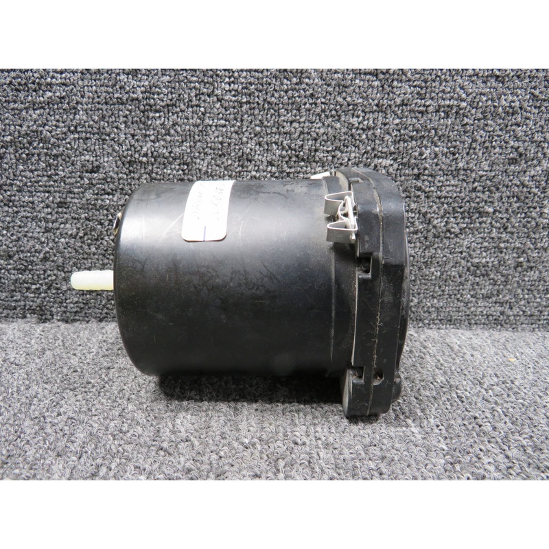 340-56-1210 MacLeod Instrument Rate of Climb Indicator (Discolored)