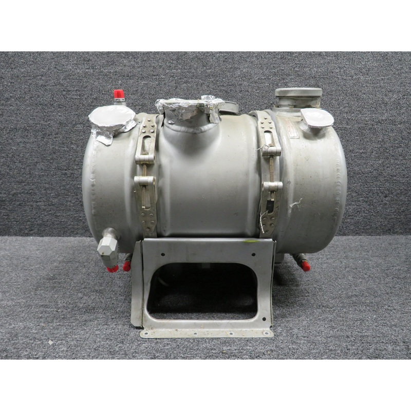 A10-23738 Messier Hydraulic Reservoir Tank w Mods and Mount