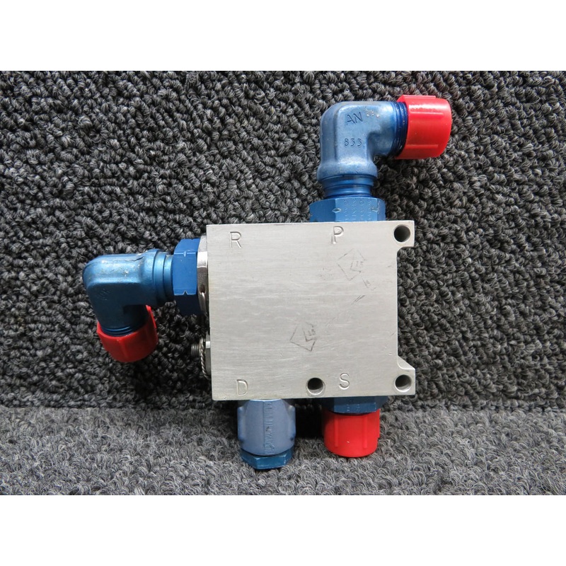 AN6295-1 (Alt: HC5001) Learjet 25 Kemp Hydraulic Pressure Regulator
