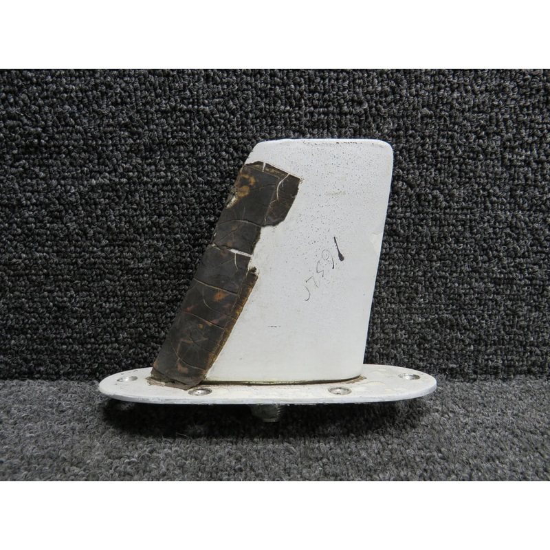 L10-16 Dayton Granger DME Antenna (Worn)