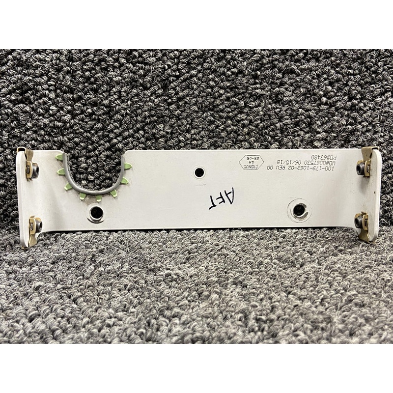 100-179-1062-02 Kodiak 100 Oil Cooler Mounting End Plate