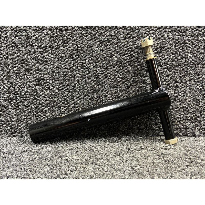 100-617-3200 Kodiak 100 Rudder Pedal Link LH, RH