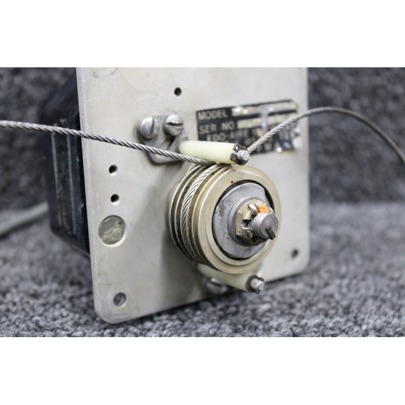 1E470-1-498P Edo-Aire Mitchell Pitch Servo Assembly