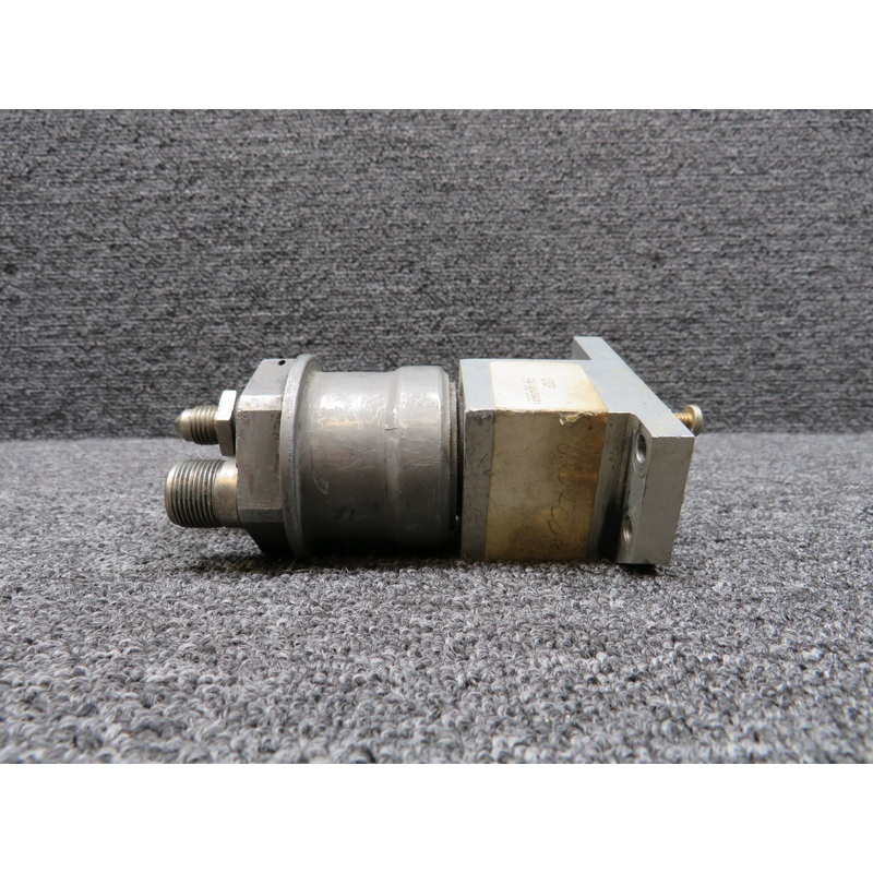 418-02064 Edison Electronics Oil Pressure Transmitter Assembly (Range: 0-75 PSI)