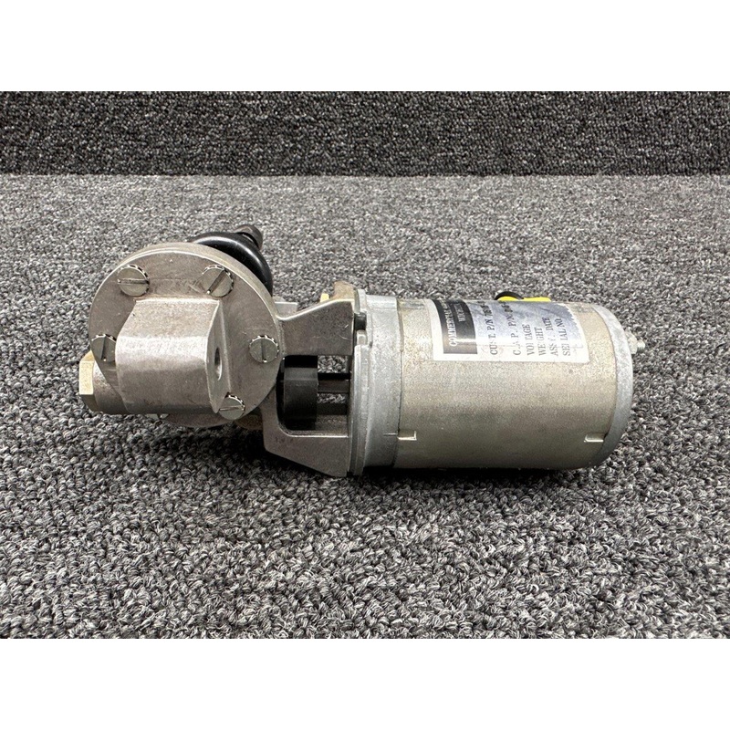 D145-00-36 Commercial Aircraft Products Flap Actuator and Motor with Switch Bar
