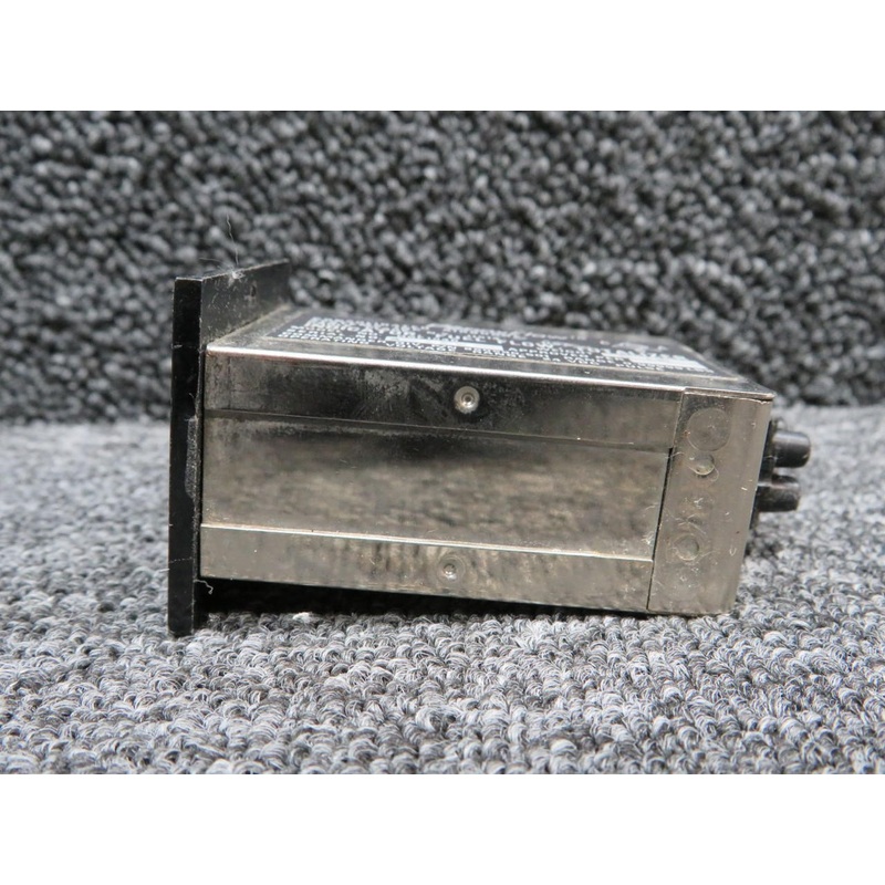 DSF1546 Consolidated Airborne Fuel Flow Totalizer Indicator (Minus Dial Cover)