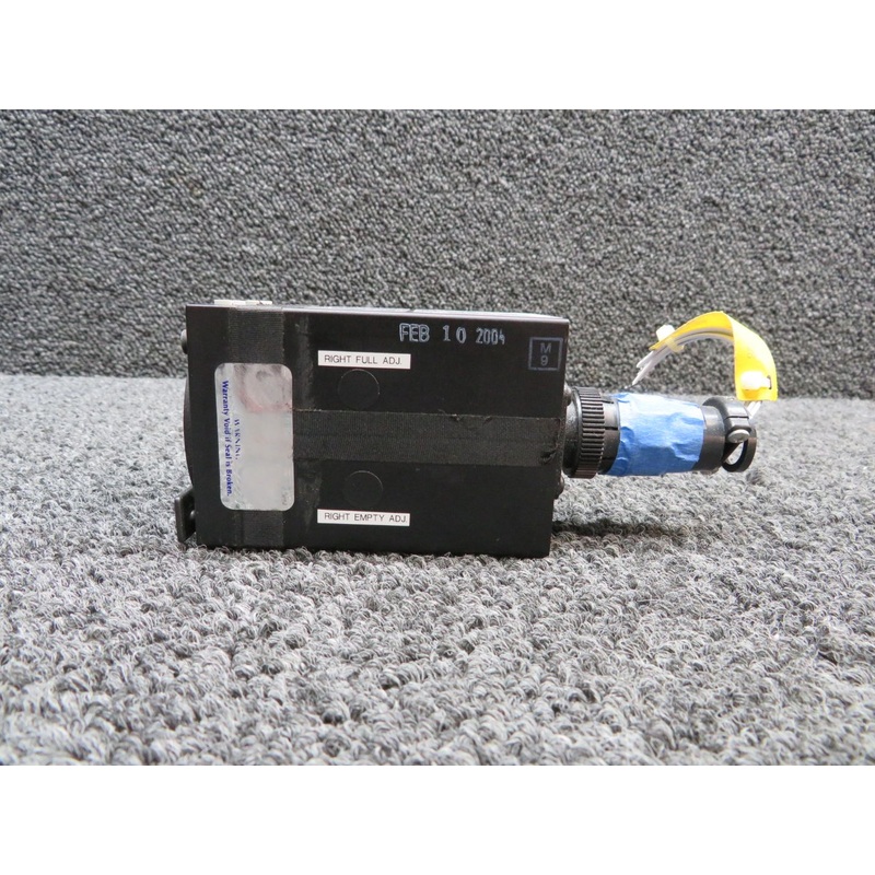 MD203-1 Mid-Continent Tip Tank Fuel Quantity Indicator (Volts: 28) (Core)