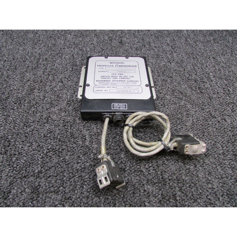 213421B, 213433 Woodward Synchronizer Control Box (Missing Fuse Cap)