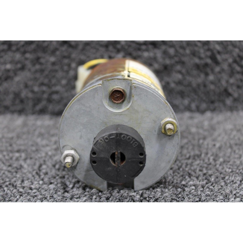 C301001-0902 (Use: C301002-0104) Cessna T337G CAP Flap Actuator Motor (26V)