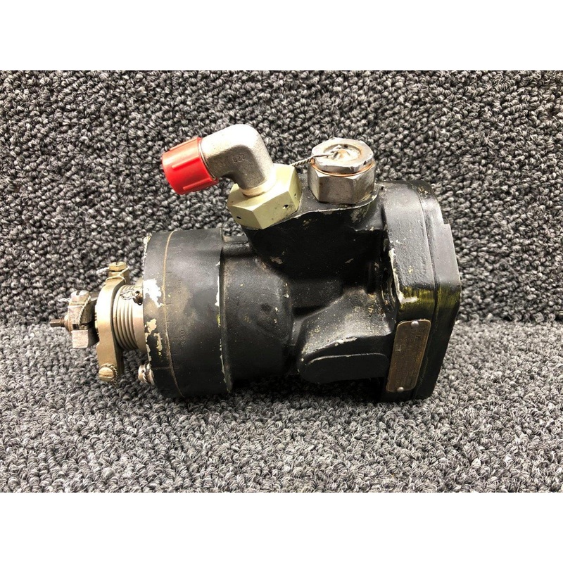 D210439B/S Continental IO-520-CB3 Woodward Prop Governor (Prop Struck, Core)