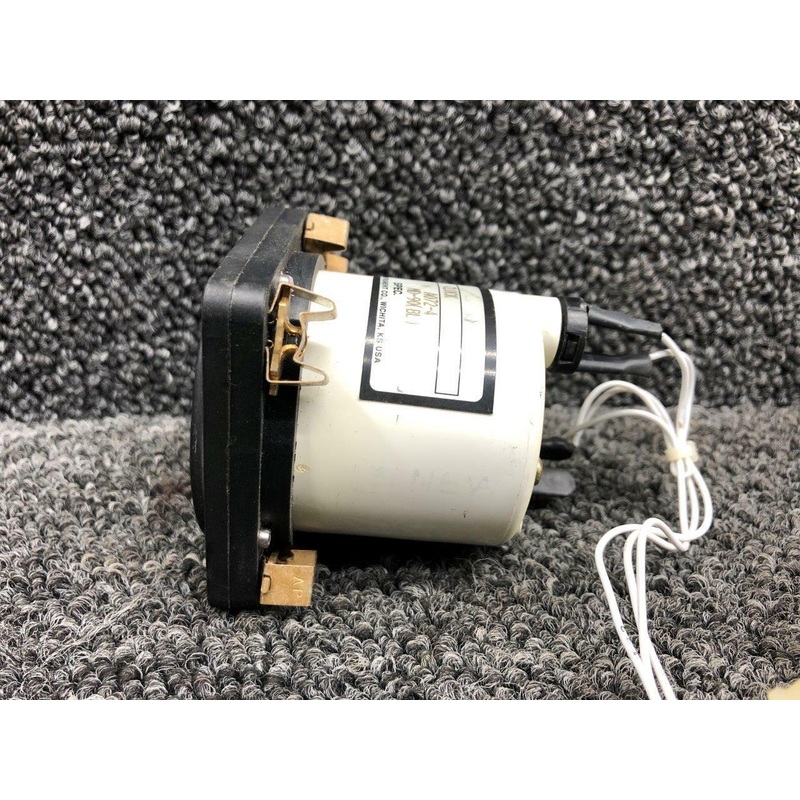 A072-4 (MPN: MD-90) Mid-Continent Clock Indicator (Volts: 14-28)